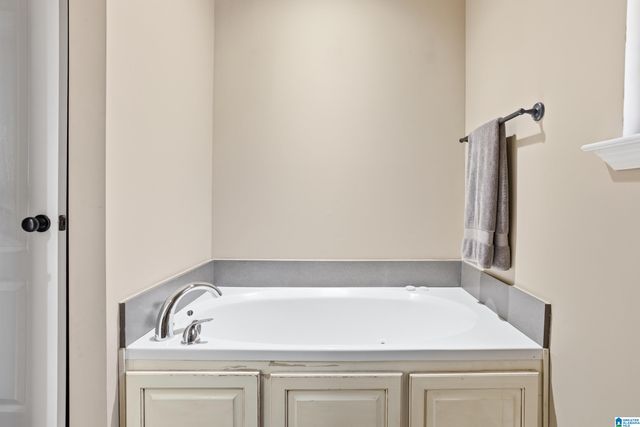 231 MAGNOLIA CIRCLE, Warrior, AL 35180