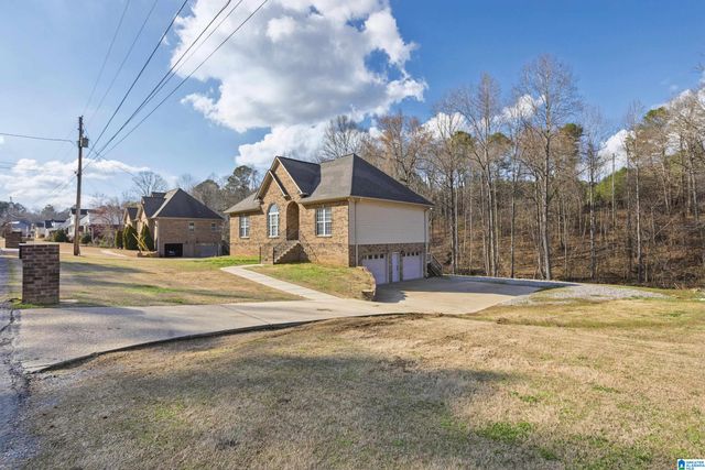 231 MAGNOLIA CIRCLE, Warrior, AL 35180