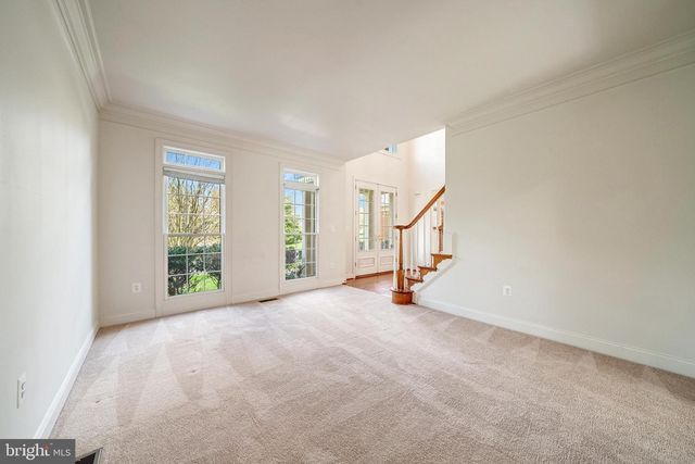 40456 LENAH RUN CIR, Aldie, VA 20105