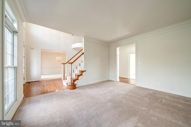 40456 LENAH RUN CIR, Aldie, VA 20105