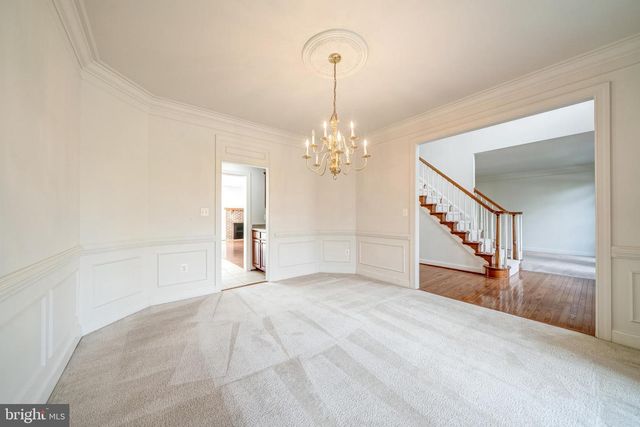 40456 LENAH RUN CIR, Aldie, VA 20105