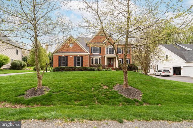 40456 LENAH RUN CIR, Aldie, VA 20105