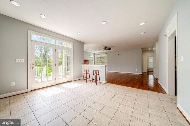 40456 LENAH RUN CIR, Aldie, VA 20105