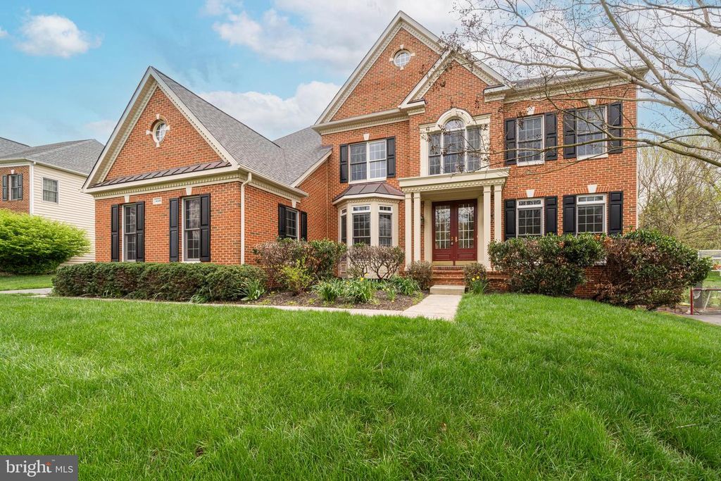 40456 LENAH RUN CIR, Aldie, VA 20105