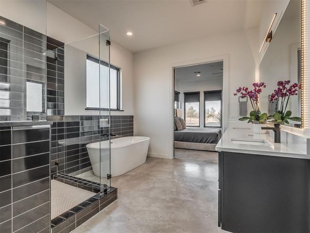 13275 N Harrah Road, Luther, OK 73054