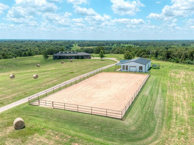 13275 N Harrah Road, Luther, OK 73054