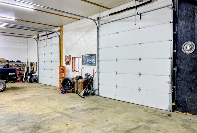 2311 E Glendora Road, Buchanan Twp, MI 49107