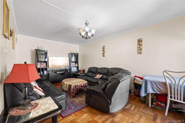 10130 121st Street, Richmond Hill S., NY 11419