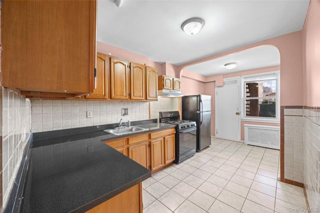 10130 121st Street, Richmond Hill S., NY 11419