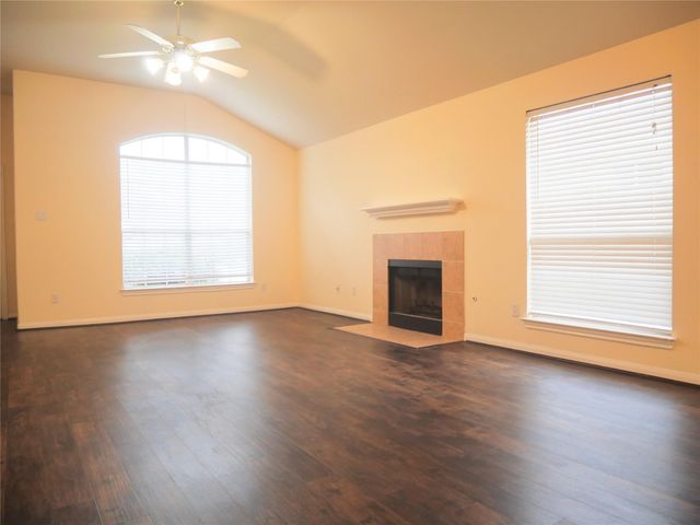 2311 Flint Brook Court, Fresno, TX 77545