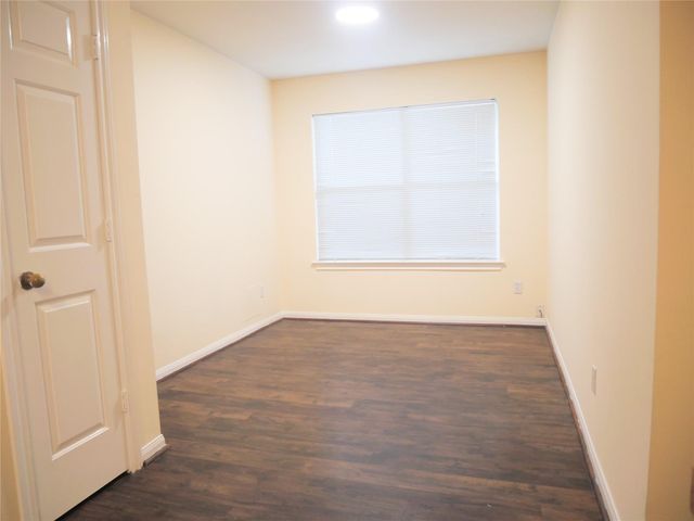 2311 Flint Brook Court, Fresno, TX 77545