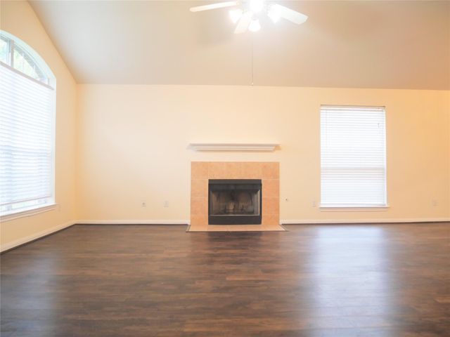 2311 Flint Brook Court, Fresno, TX 77545