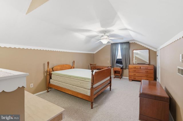 2914 DENISE RD, Norristown, PA 19403