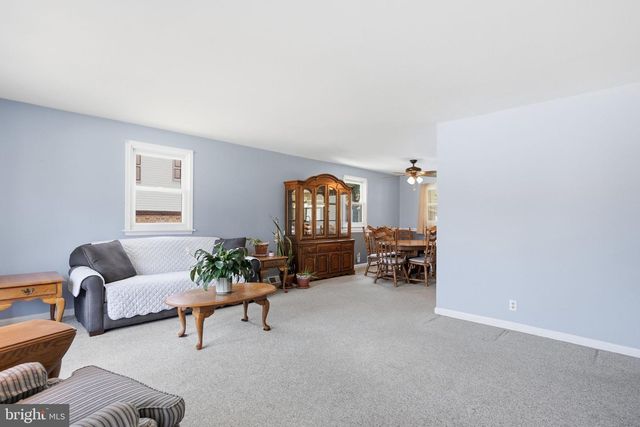 2914 DENISE RD, Norristown, PA 19403