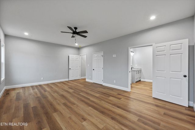 2785 Vista Meadows Lane, Sevierville, TN 37876