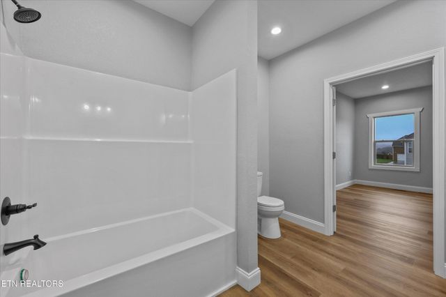 2785 Vista Meadows Lane, Sevierville, TN 37876