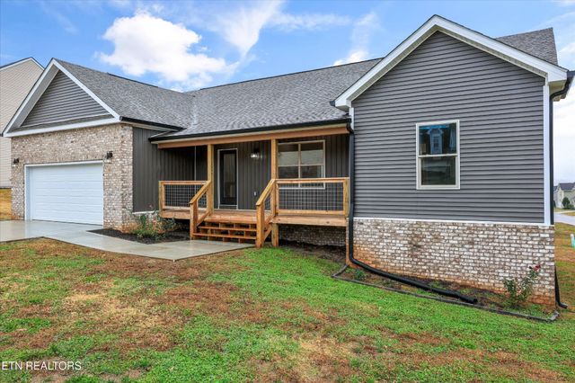 2785 Vista Meadows Lane, Sevierville, TN 37876