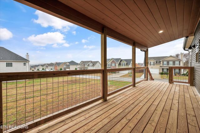 2785 Vista Meadows Lane, Sevierville, TN 37876