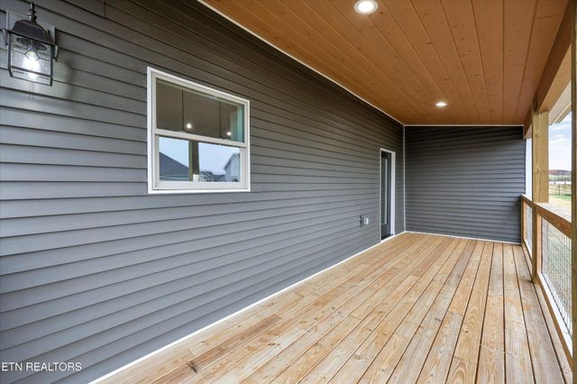 2785 Vista Meadows Lane, Sevierville, TN 37876