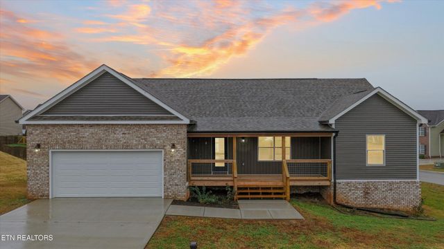 2785 Vista Meadows Lane, Sevierville, TN 37876