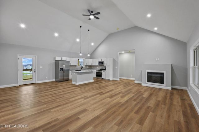 2785 Vista Meadows Lane, Sevierville, TN 37876