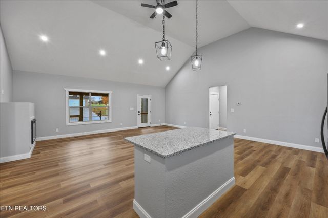 2785 Vista Meadows Lane, Sevierville, TN 37876