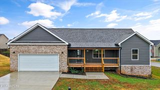 2785 Vista Meadows Lane, Sevierville, TN 37876