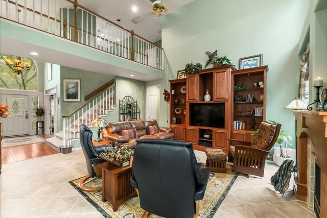 34 Mistyhaven Place, The Woodlands, TX 77381