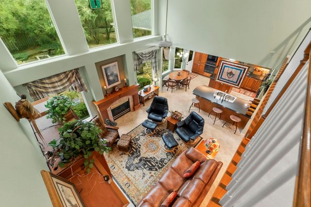 34 Mistyhaven Place, The Woodlands, TX 77381