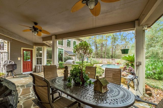 34 Mistyhaven Place, The Woodlands, TX 77381