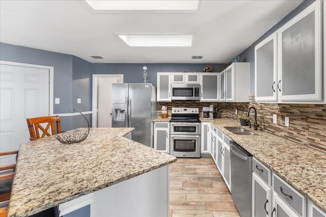 7214 Lighthouse Road, Arlington, TX 76002