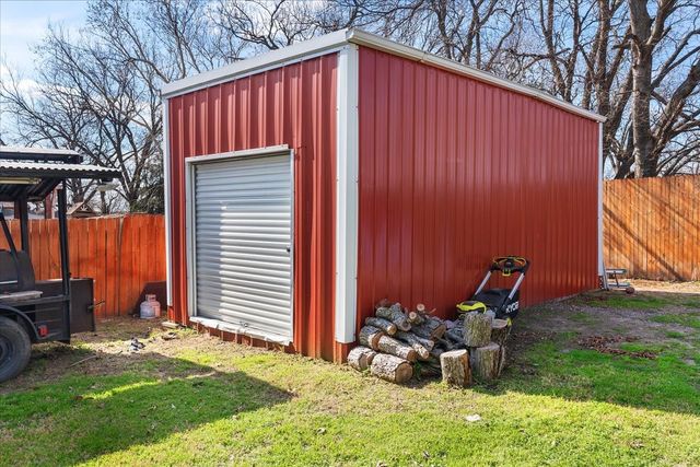 7214 Lighthouse Road, Arlington, TX 76002