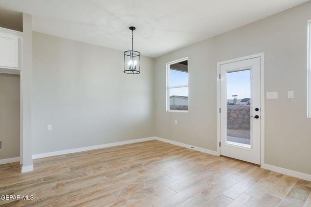 12300 LUZ BONITA Way, Clint, TX 79836