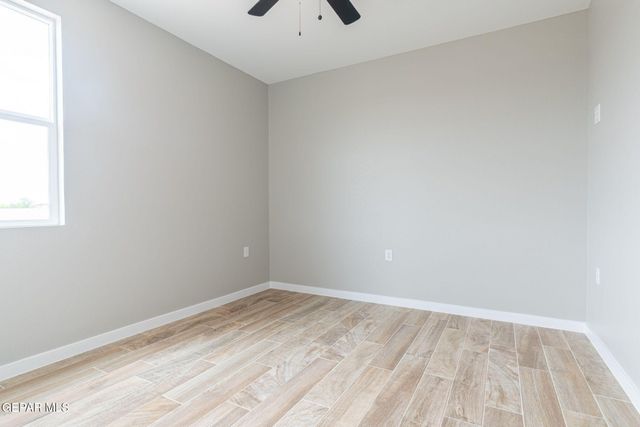 12300 LUZ BONITA Way, Clint, TX 79836