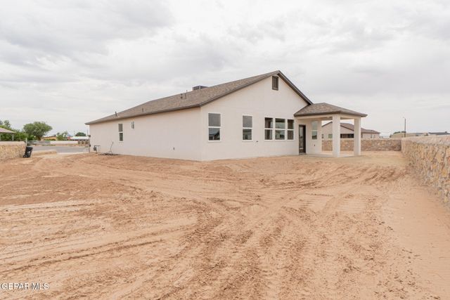 12300 LUZ BONITA Way, Clint, TX 79836
