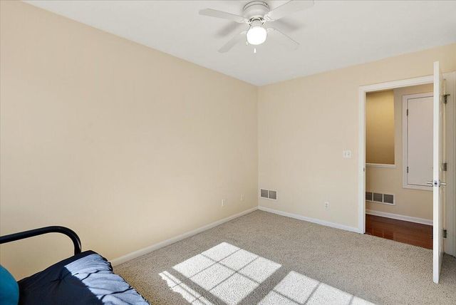 2960 Bentbrooke Drive, Holland, MI 49424