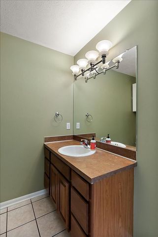 2960 Bentbrooke Drive, Holland, MI 49424