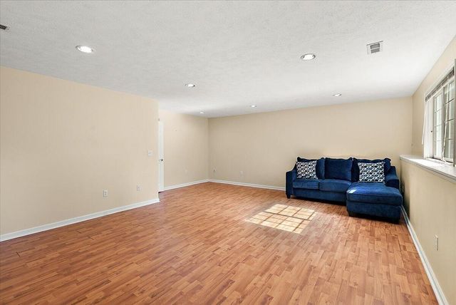 2960 Bentbrooke Drive, Holland, MI 49424
