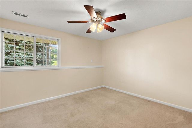 2960 Bentbrooke Drive, Holland, MI 49424