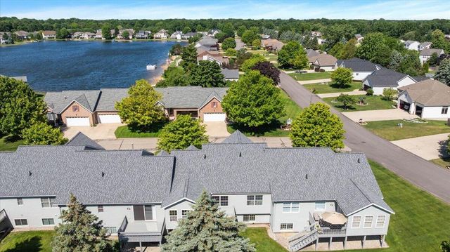 2960 Bentbrooke Drive, Holland, MI 49424