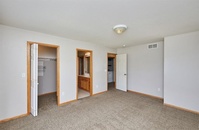 7732 Beechtree Lane, West Des Moines, IA 50266