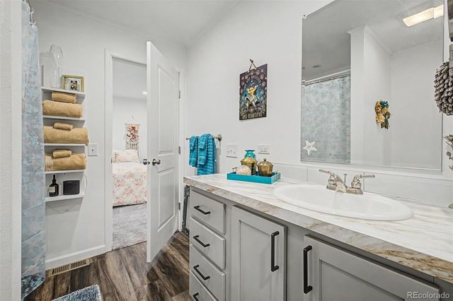 3650 S Federal Boulevard, Englewood, CO 80110