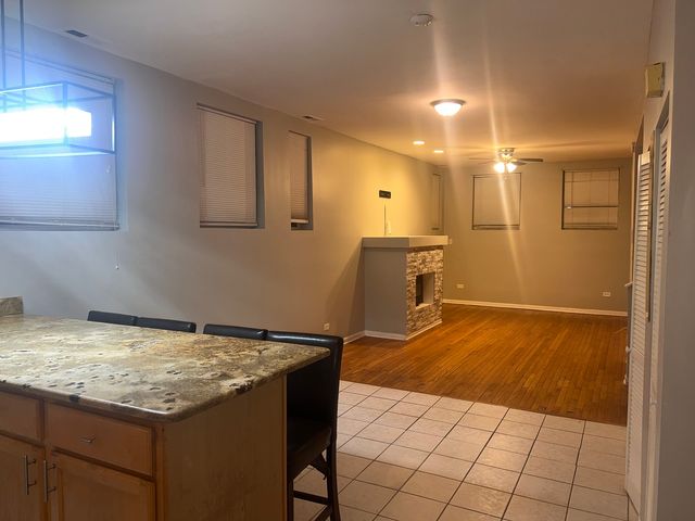 1430 E 69th Street 1S, Chicago, IL 60637