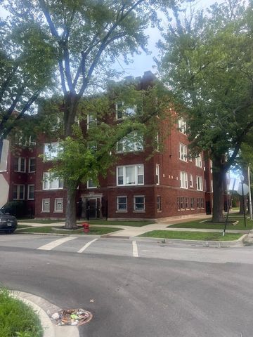 1430 E 69th Street 1S, Chicago, IL 60637
