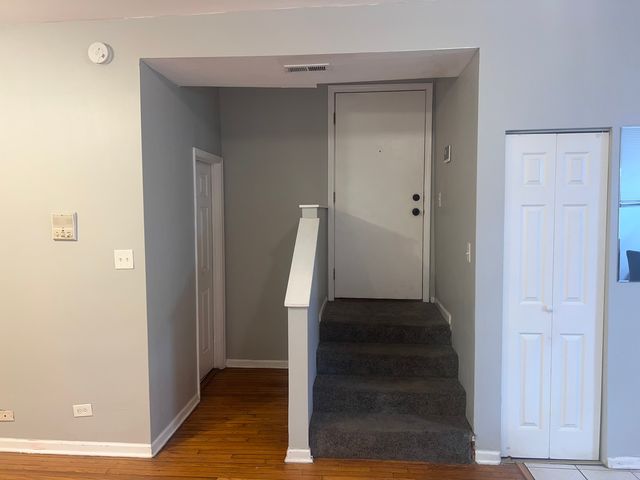 1430 E 69th Street 1S, Chicago, IL 60637