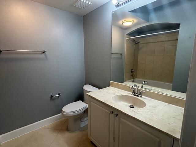 2401 Renaissance Way, Boynton Beach, FL 33426