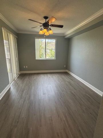 2401 Renaissance Way, Boynton Beach, FL 33426