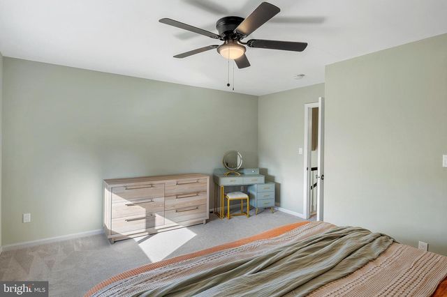 1003 BERKLEY DR, Sykesville, MD 21784