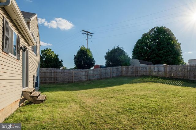1003 BERKLEY DR, Sykesville, MD 21784