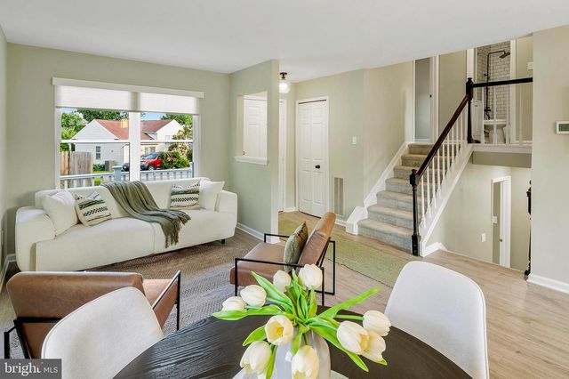 1003 BERKLEY DR, Sykesville, MD 21784